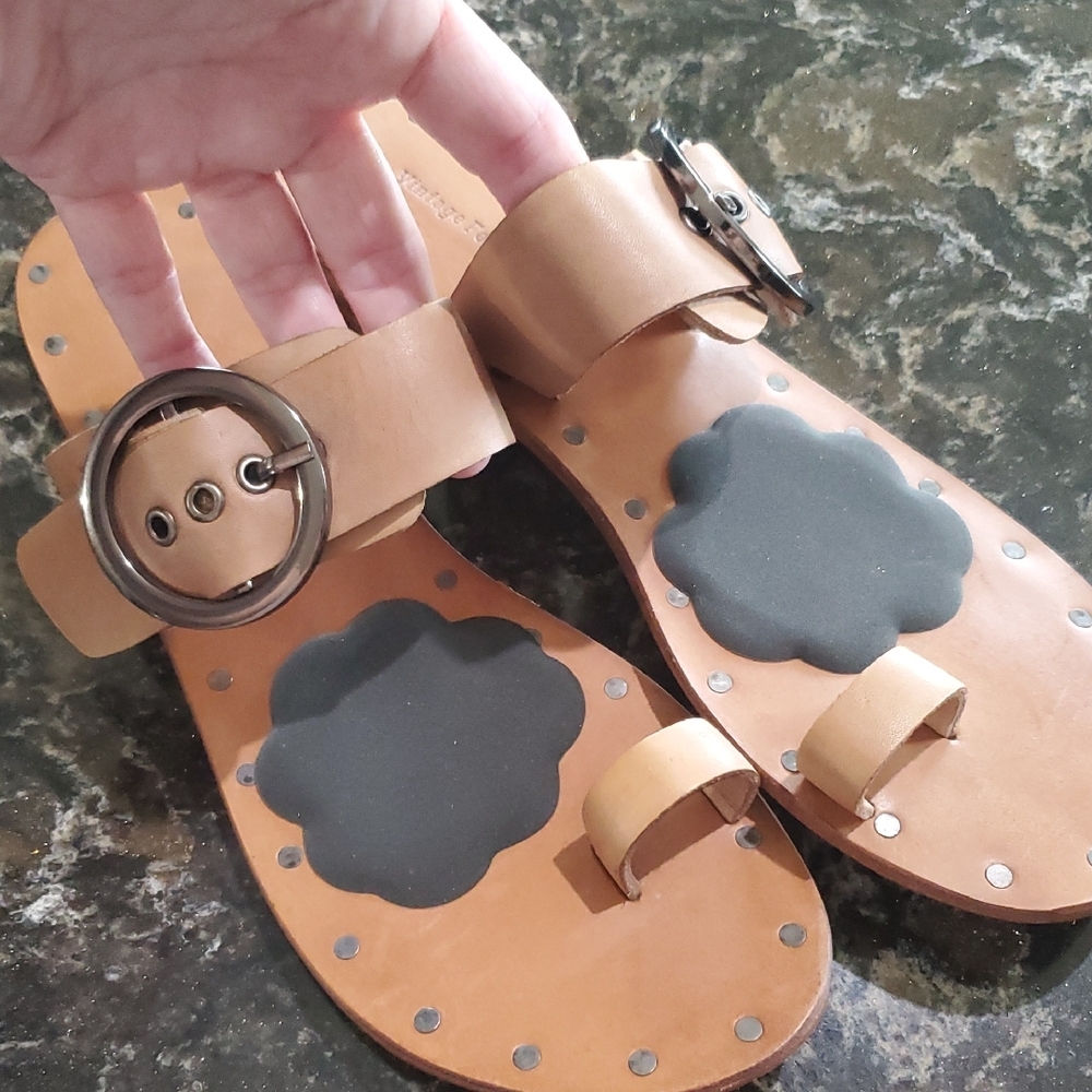 Tan Leather Sandals with Buckle